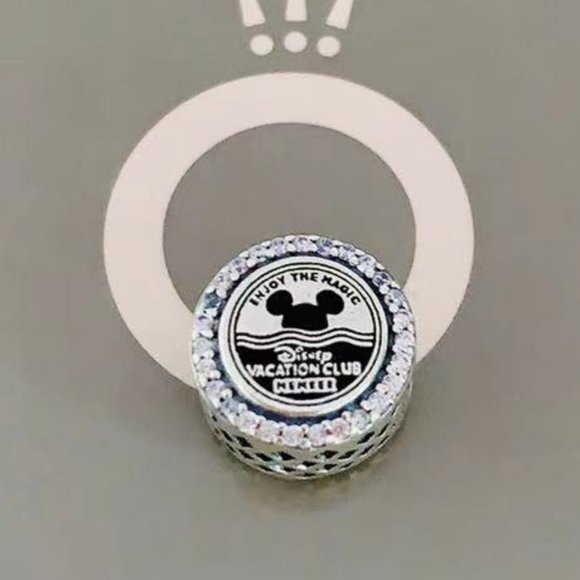 Disney Vacation Club Mickey Pandora Charm Bead - Picture 2 of 3